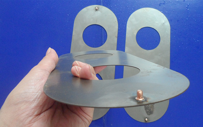 自動(dòng)焊接機(jī)，螺柱焊接加(jia)工(gong)